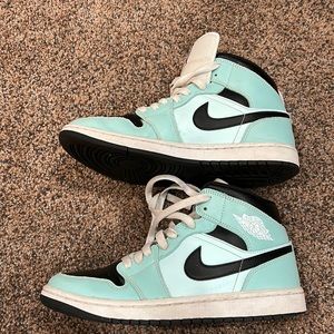 aqua black air jordans